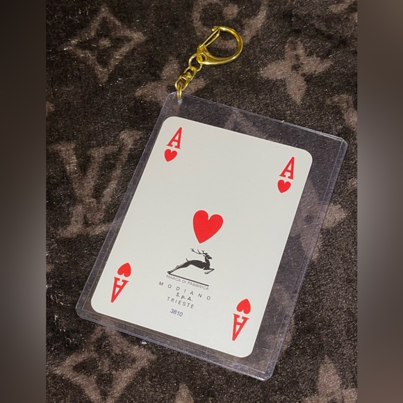 Gucci ace of hearts keychain - Picture 3 of 3